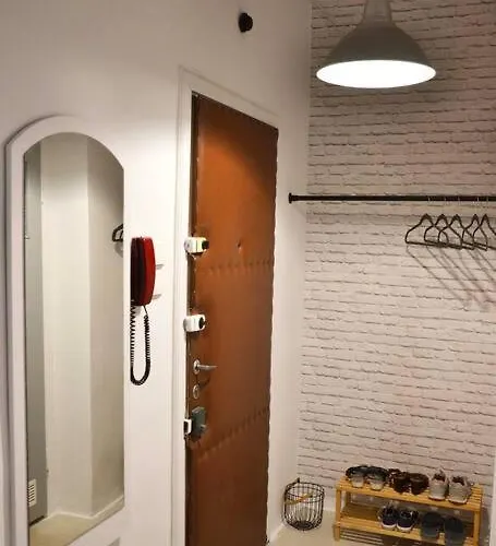 Urocza Kawalerka W Centrum Wroclawia *